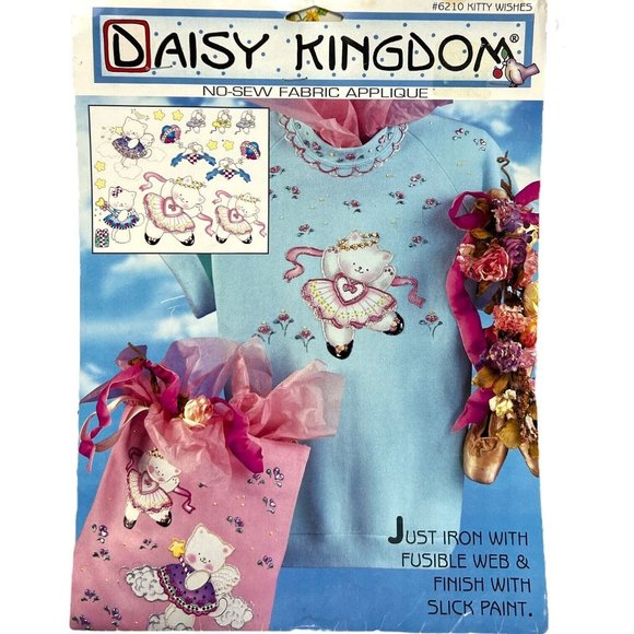Vintage Daisy Kingdom No-Sew Fabric Applique Panels Christmas Kitty Flowers - Picture 2 of 7